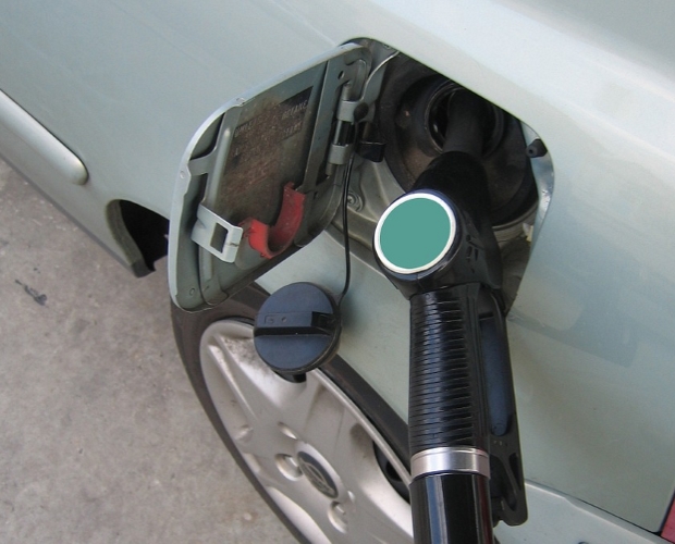 Rural 'not-for-profit' garage fuel price cut